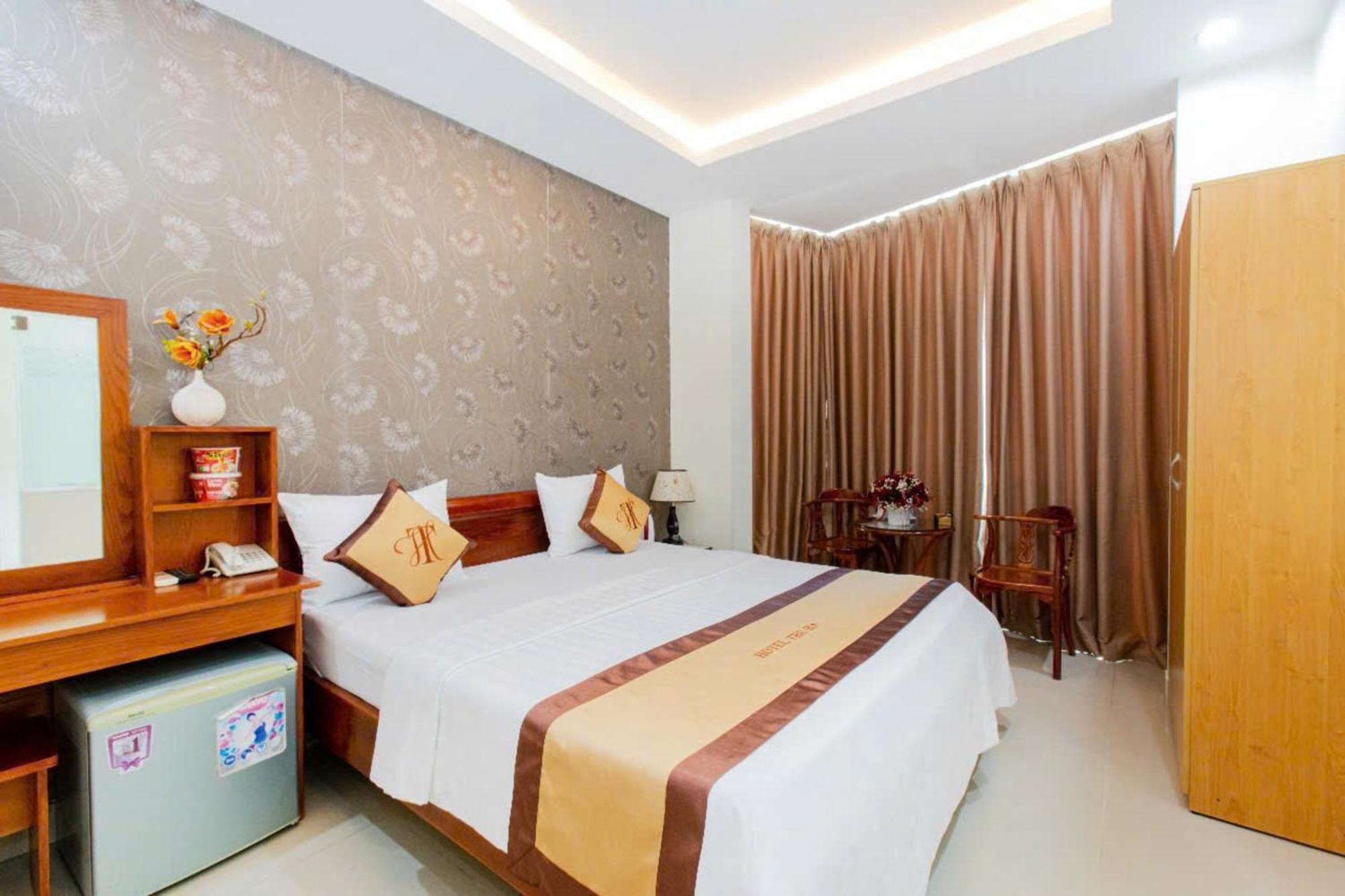 Khách sạn Thu Hà